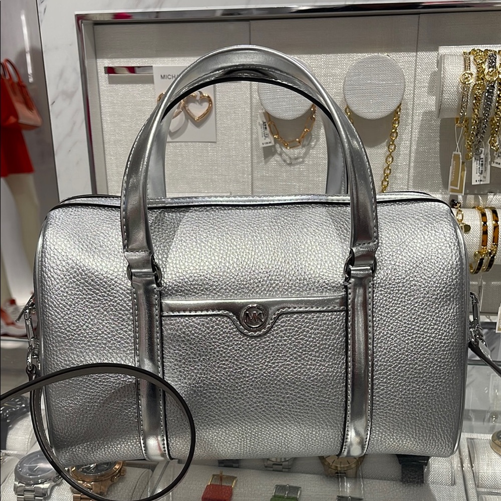 MICHAEL KORS JST TRAVEL MEDIUM DUFFLE TOP ZIP SATCHEL SHOULDER CROSSBODY NWT - Picture 3 of 16